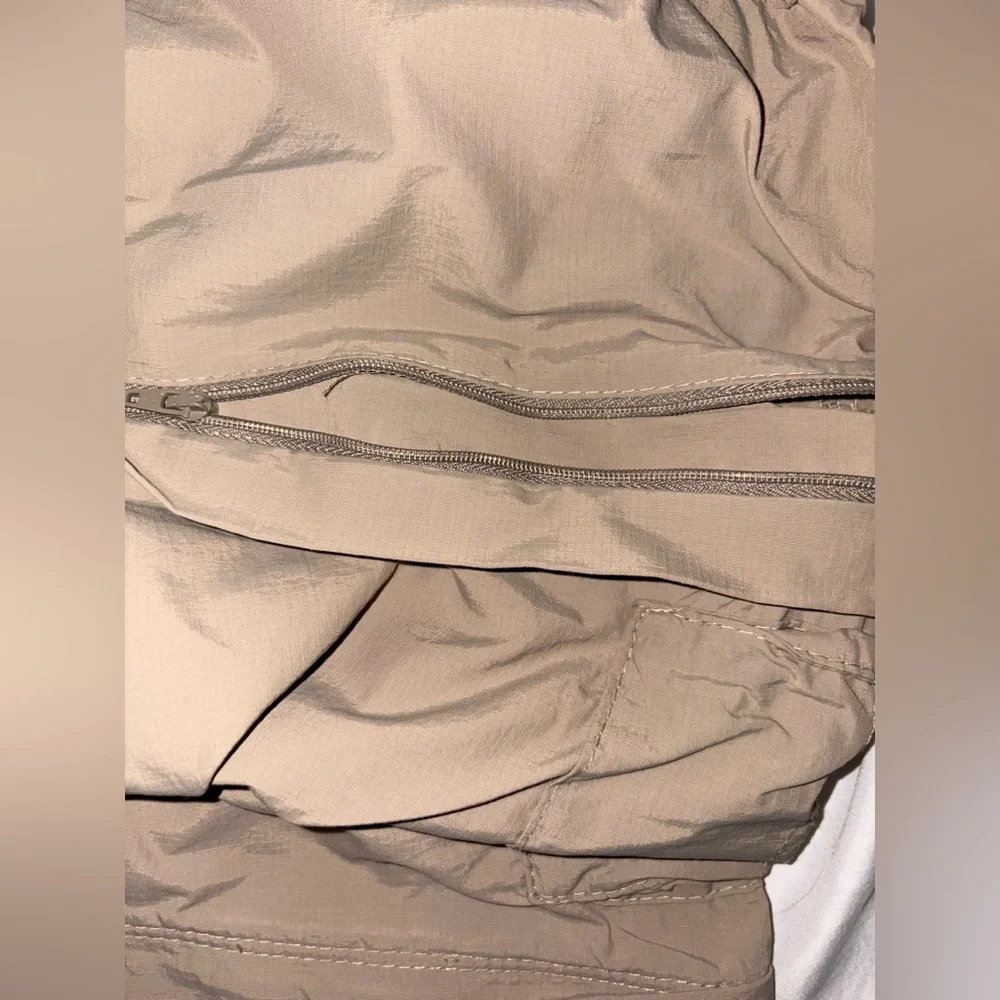 Columbia Omni Shade Convertible Pants to Shorts Men Beige Sun Protection
